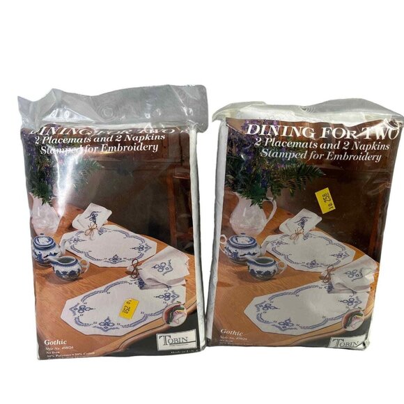 Tobin Dining For Two GOTHIC 4 placemats 4 napkins cross stitch kit Style 450/26 - Picture 1 of 5